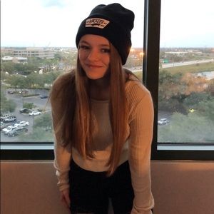 Meet your Posher, Rowen